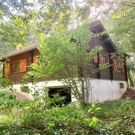Holy Wood Villa Chuelles Exterior photo